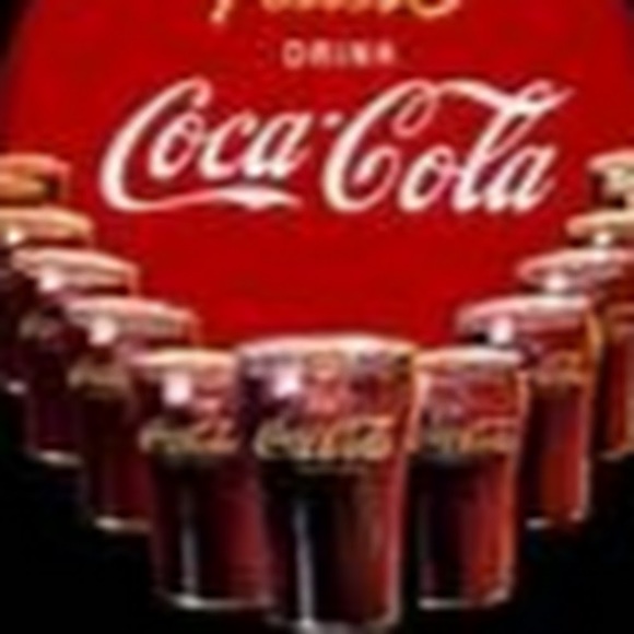 Profile Picture of Candace Bailey (@candacelb68) on Poshmark