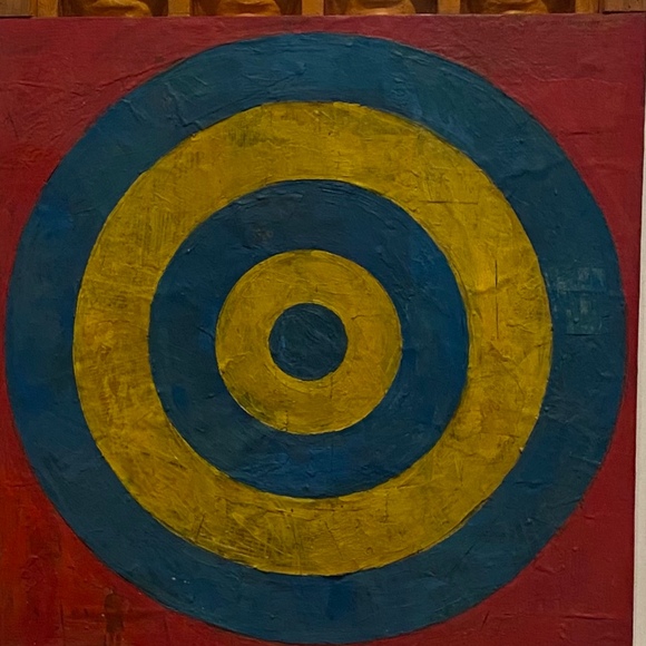 Profile Picture of Chris Dumas (@lizbethcdr) on Poshmark