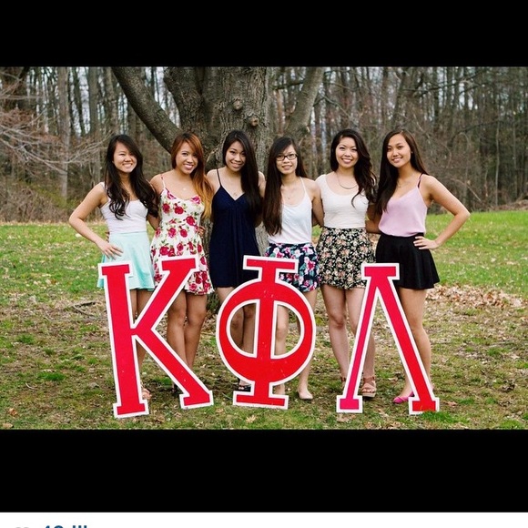 Profile Picture of John John (@johnjg) on Poshmark