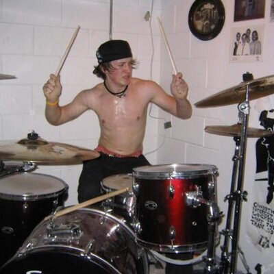 Profile Picture of Phillip Faulk (@Phillipwins) on Twitter