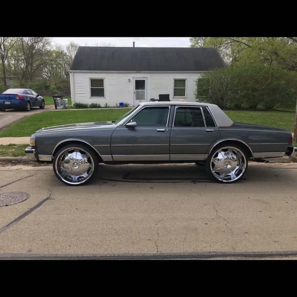 Profile Picture of Leemichael Spraggins (@leemotorcycle) on Poshmark