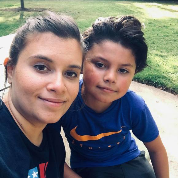 Profile Picture of Sabrina Anhaack (@sabrinaanhaack) on Poshmark