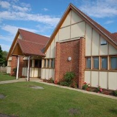 Profile Photo of Oxted Community Hall (@LindyOCH) on Twitter