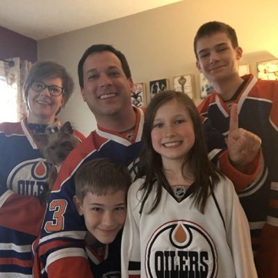 Profile Picture of Chris Bellavance (@Belly1Dave) on Twitter