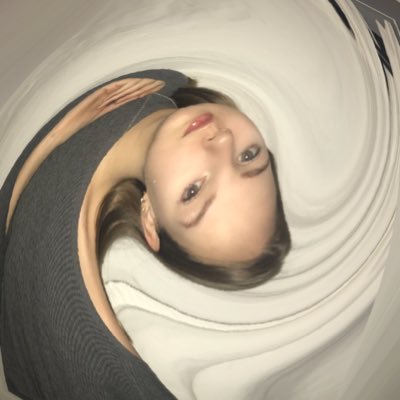 Profile Picture of Eleonore Noel-blais (@EleonoreBlais) on Twitter