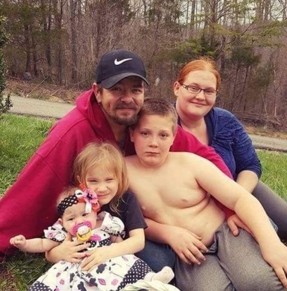 Profile Picture of Shawn Shields (@angieshawn30) on Poshmark