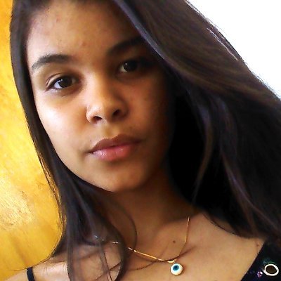 Profile Picture of Júlia Mota (@Juliamota45) on Twitter