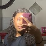 Profile Picture of Lisa-Coralie (@lili.coc) on Instagram