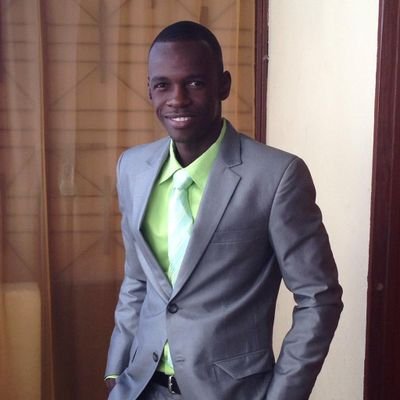 Profile Picture of James Petit (@JamzPetit) on Twitter