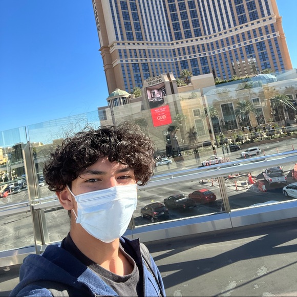 Profile Picture of Bryan Serrano (@bryanserrano849) on Poshmark
