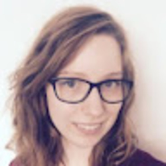 Dayna Brovold - Poshmark Profile Picture of Dayna Brovold (@daynabrovold) on Poshmark