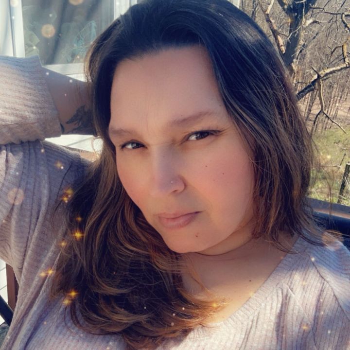 Profile Picture of Sarah Michalak (@sarahkaralus) on Tiktok