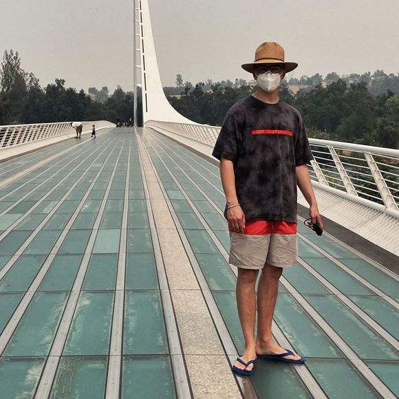 Profile Picture of Daniel Kalinkin (@kalinkin_d) on Poshmark