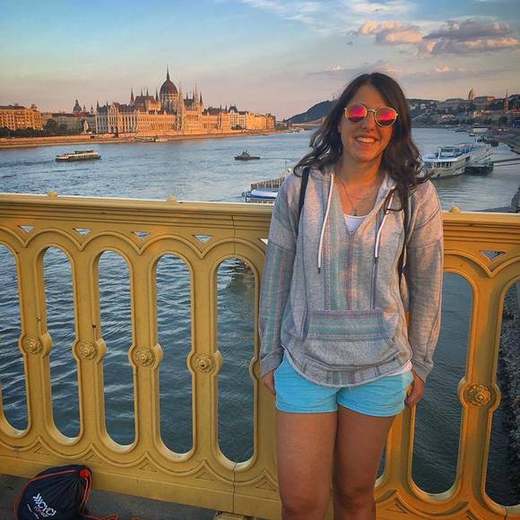 Profile Picture of Marisa Oppenheim (@marisaoppenheim) on Poshmark