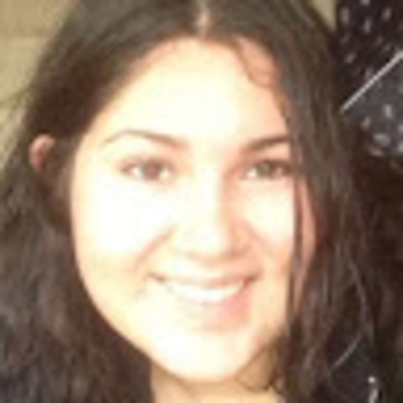 Profile Picture of Danielle Jauregui (@daniellejaur707) on Poshmark