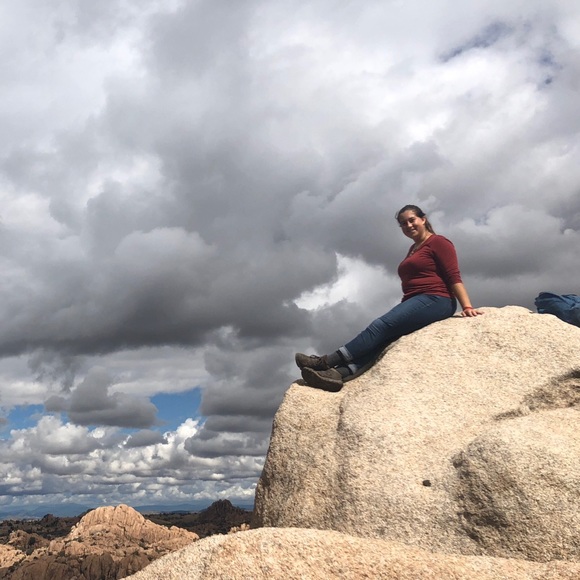 Profile Picture of Noa Sadeh (@noasadeh) on Poshmark