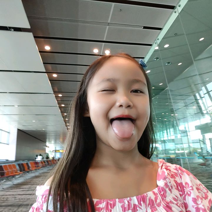 Profile Picture of Scarlett Flower (@stacyleong7) on Tiktok
