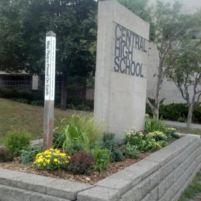 Profile Picture of Central High School (@StPaulCentral) on Twitter