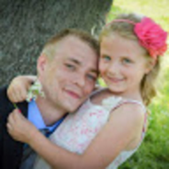 Profile Picture of Robert Kohlman (@bobbykohlman) on Poshmark