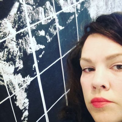 Profile Picture of Kate 'absolute Chaotic Disaster' Crowe (@kcrowe) on Twitter