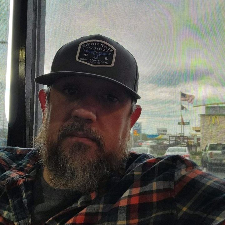 Profile Picture of chad (@._c_h_a_d_) on Tiktok