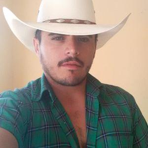 Profile Picture of Daniel Velazquez (@danielvelazque3) on Twitter