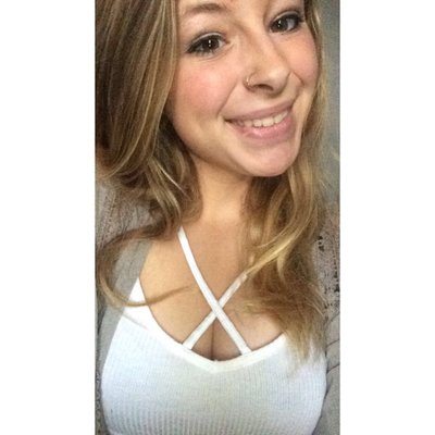 Profile Picture of Haley Irons (@Haley_Irons16) on Twitter
