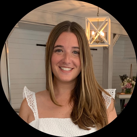 Profile Picture of Jackie Parrella (@jparrella1) on Poshmark