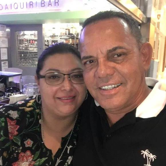 Profile Picture of Eviut Araque (@sanjuan19931967) on Poshmark