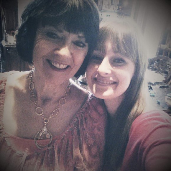 Profile Picture of Jessica Holt (@jesskholt) on Poshmark