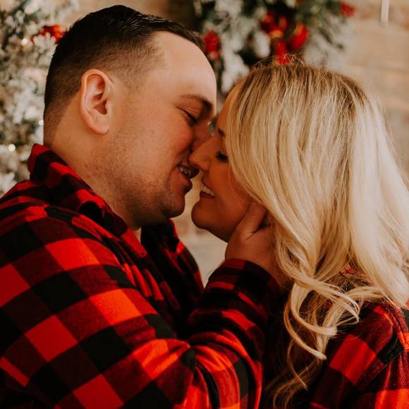 Profile Picture of Ashley Prinzo (@prinzoam) on Poshmark