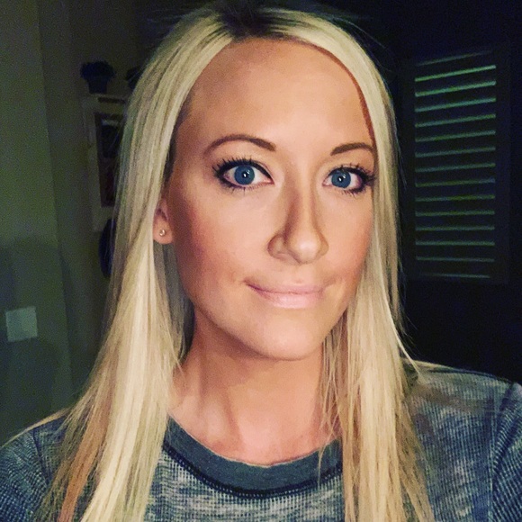 Profile Picture of Katherine Mchugh (@kittymcq) on Poshmark