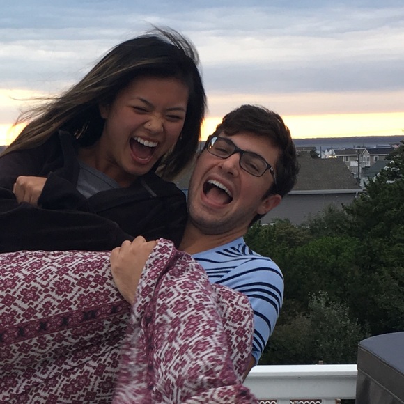 Profile Picture of Chris Caricato (@chriscaricato) on Poshmark