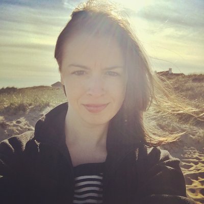 Profile Picture of Caroline (@Bloom_n_Spark) on Twitter