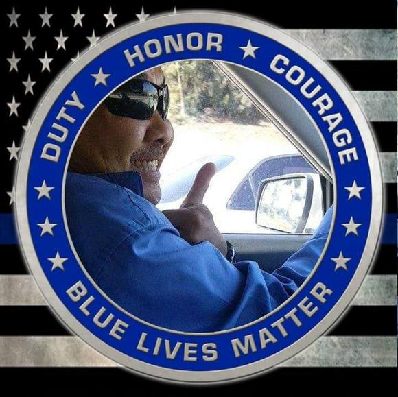 Profile Picture of David Kwan (@kwand63) on Poshmark