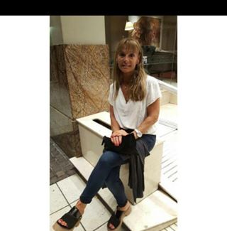 Profile Picture of Adriana Cornalis (@adriana.cornalis) on Facebook