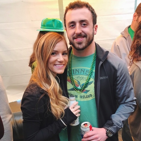 Profile Picture of Payton Snedden (@snedd) on Poshmark