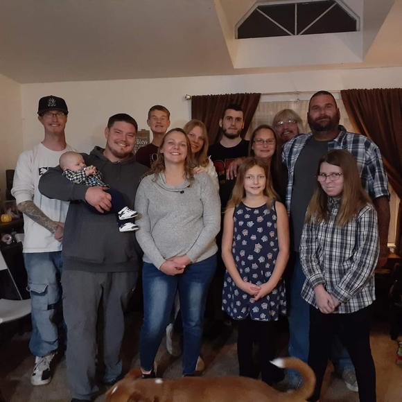 Profile Picture of Mike Henley (@mikehenley) on Poshmark