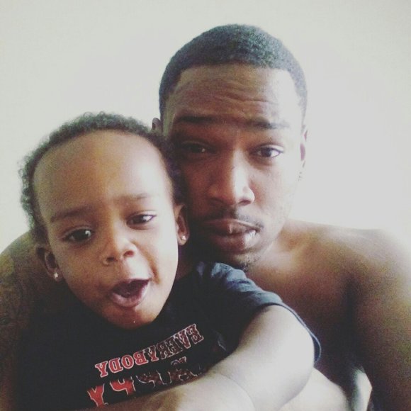 Profile Picture of Ollice Nickson (@onickson93) on Poshmark