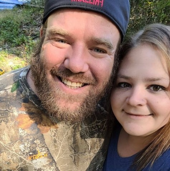 Profile Picture of Renee Anderson (@reneeanderso297) on Poshmark