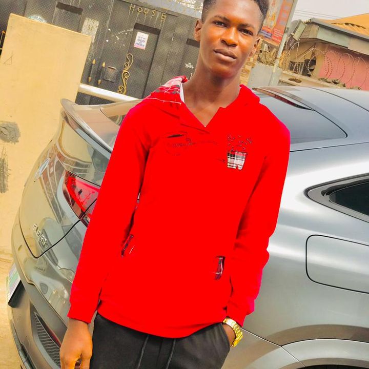 Profile Picture of Daniel Tone (@danieltone000) on Tiktok