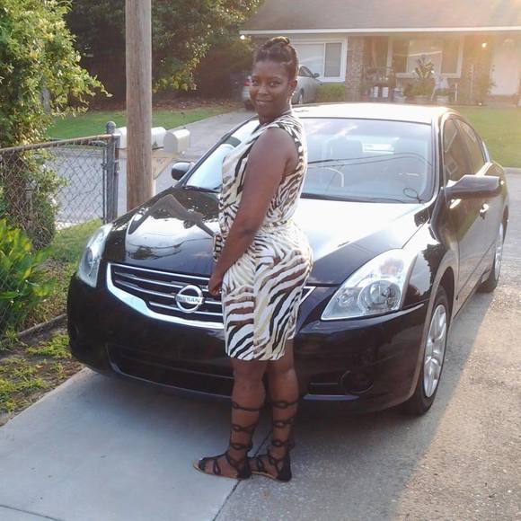 Profile Picture of Tonya Dover (@tonyadover) on Poshmark