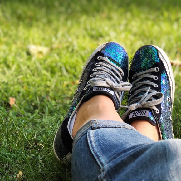 Profile Picture of Julie Wechsler (@louploup) on Poshmark