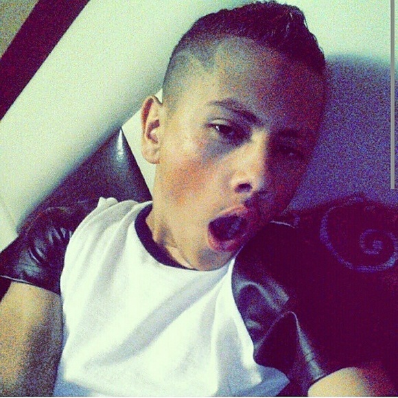 Profile Picture of Brian Moreno (@birianmoreno5) on Poshmark