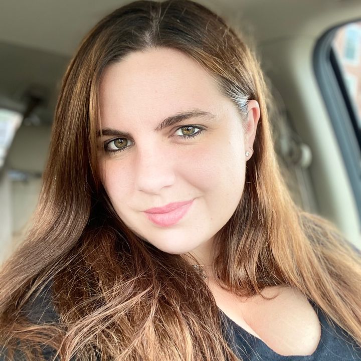 Profile Picture of Devin MC 📚 🖊️ (@authordevinmc) on Tiktok