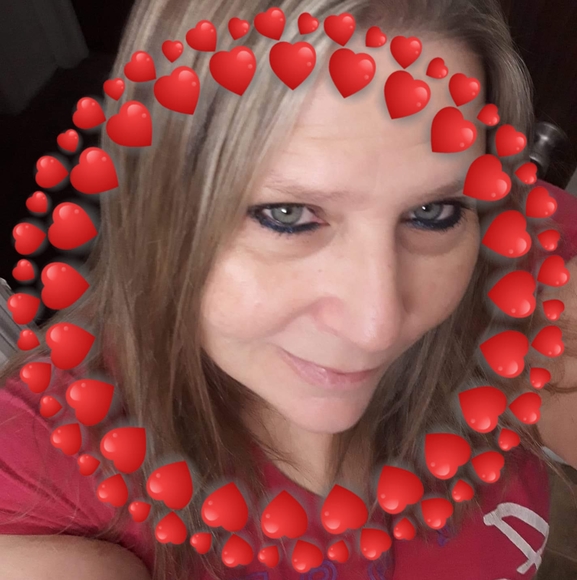 Profile Picture of Cindy Browning (@cb71) on Poshmark