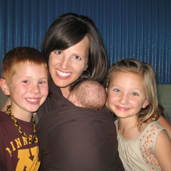 Profile Picture of Abrah Renning (@abrahrenning) on Poshmark