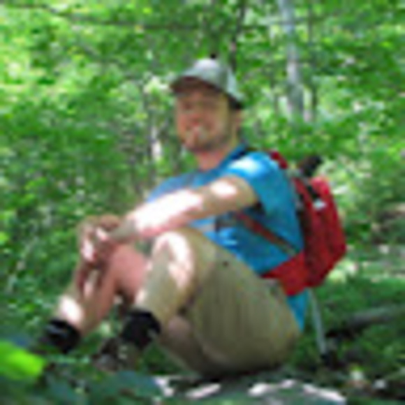 Profile Picture of Joshua Singer (@singerj95) on Poshmark