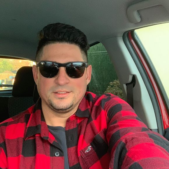 Profile Picture of Ivan dario Marin gomez (@elmadrid_82) on Poshmark