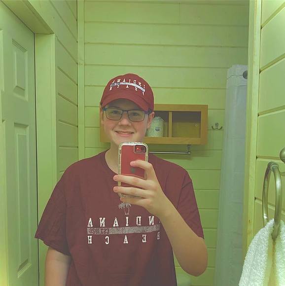 Profile Picture of Jonathan Deck (@jonathandeck) on Poshmark